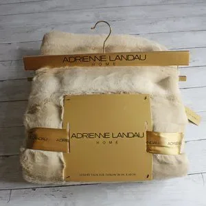 Adrienne landau throw new arrivals